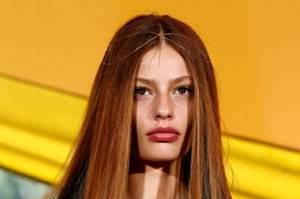 http://makeup.ru/storage/articles/10616/conversions/pQcqIwvq62Mxo2HzOLdWuZfHrefFayeG-preview_vertical_full.jpg