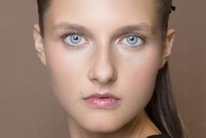 http://makeup.ru/storage/articles/18385/conversions/yenAJGzrogNgJboHJYtRidRnFtUe6FUh-preview_vertical_full.jpg